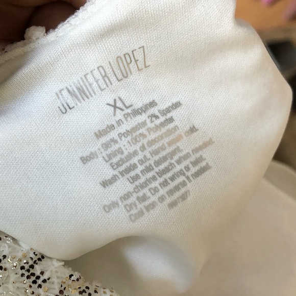 Jennifer Lopez Metallic Sweater - Picture 5 of 5